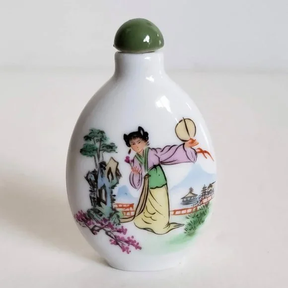 Collectible Chinese SNUFF BOTTLE Hand Painted Porcelain Small Miniature - Picture 4 of 8